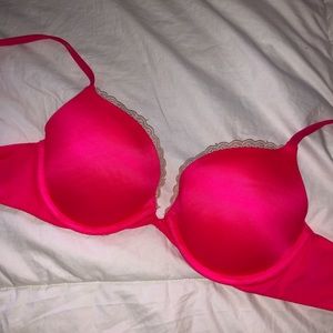 Victoria’s Secret bra